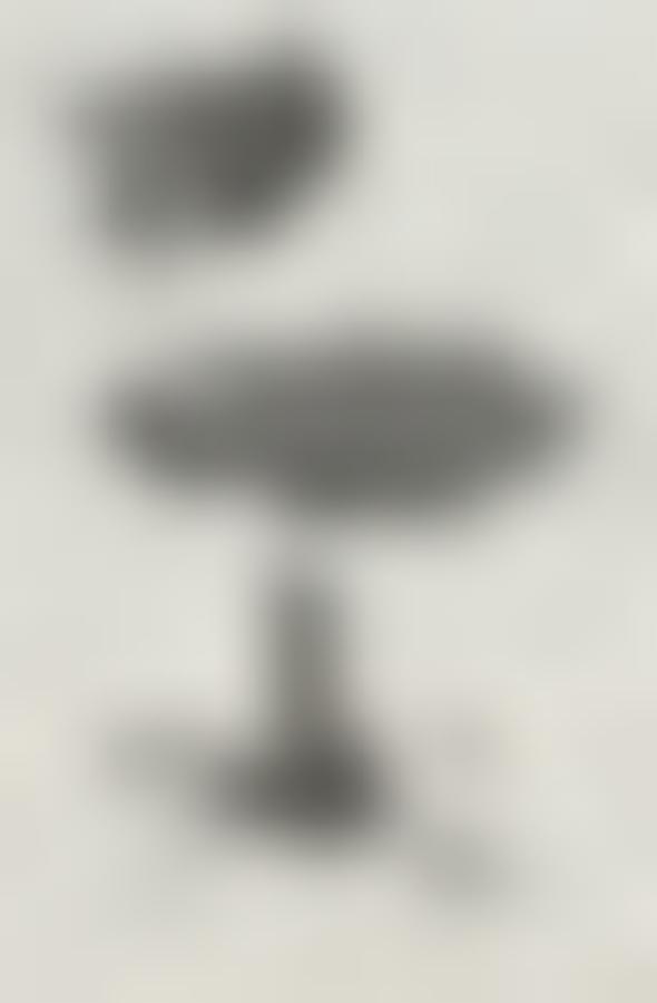 Chaise en métal