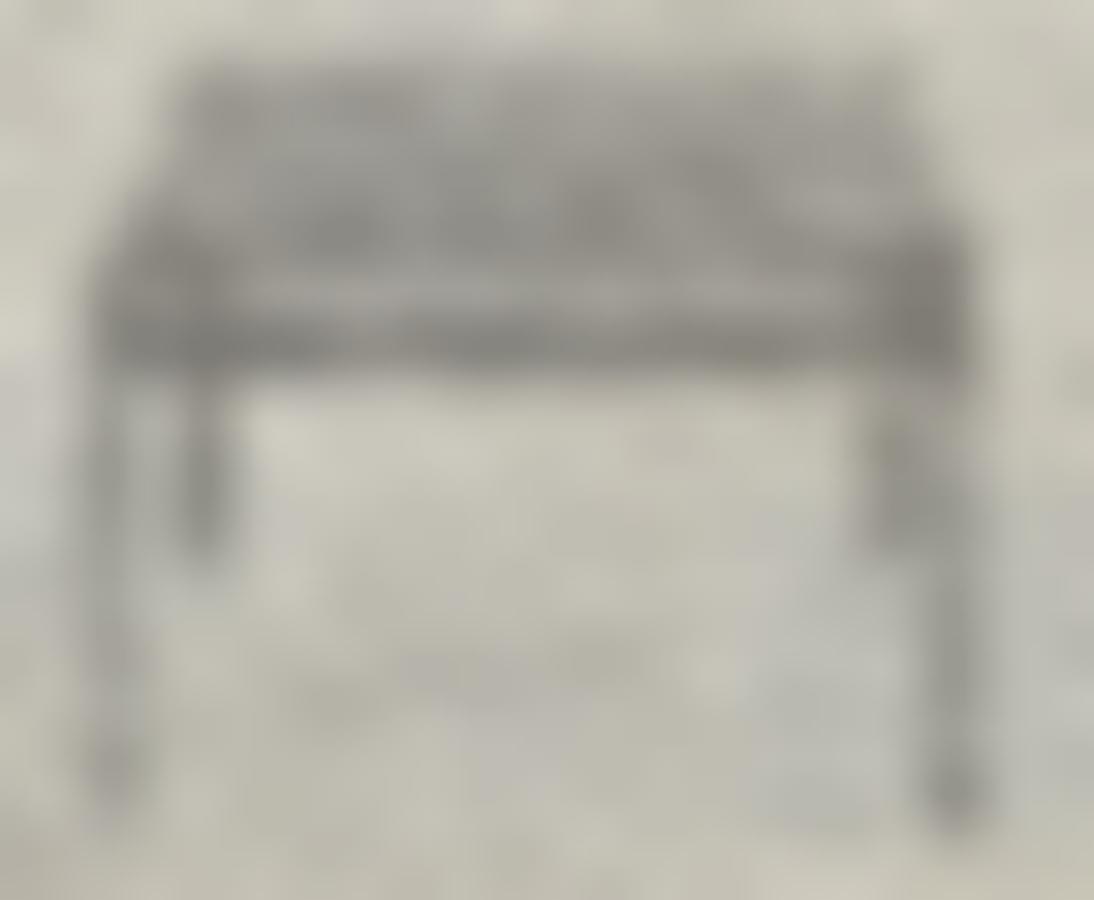 Pedestal table